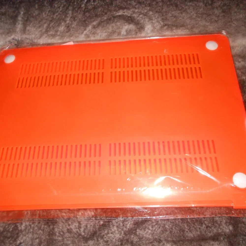 NEW Teryeefi Hard Shell Case 13